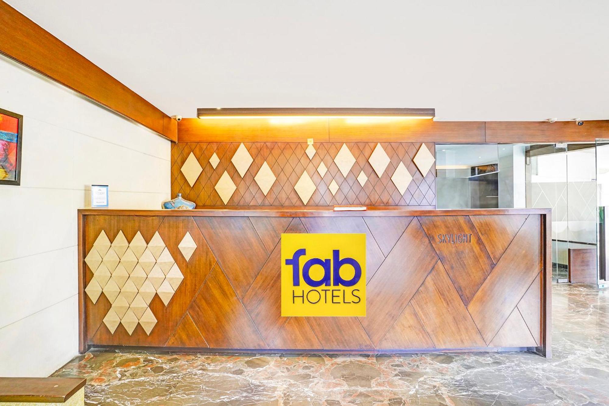 Fabhotel Prime Sky Light Vadodara Exterior photo